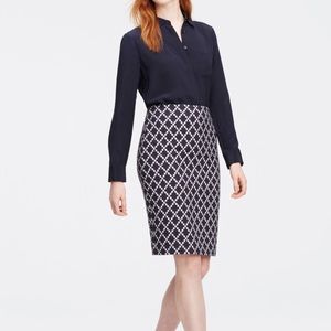 Ann Taylor Diamond Tile Pencil Skirt. 00P